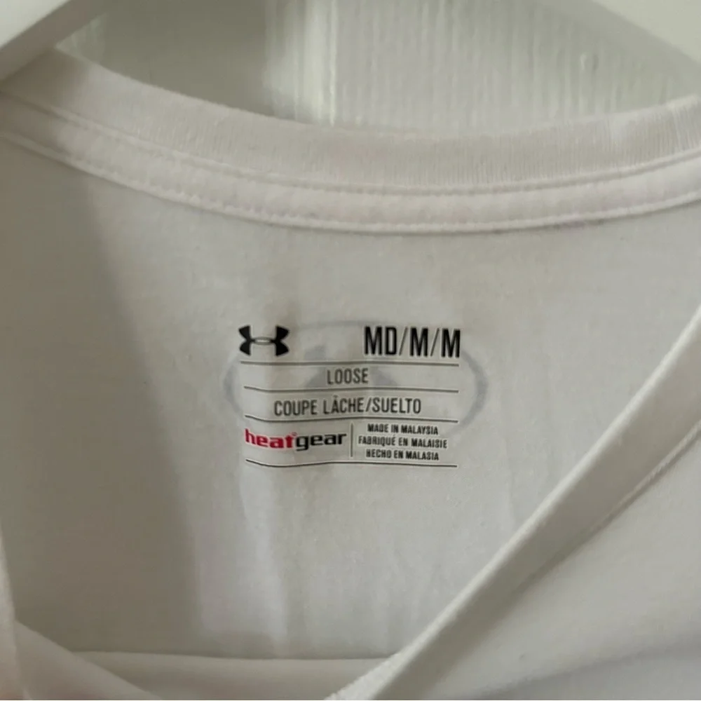 White Under Armour T-Shirt - Picture 4 of 7